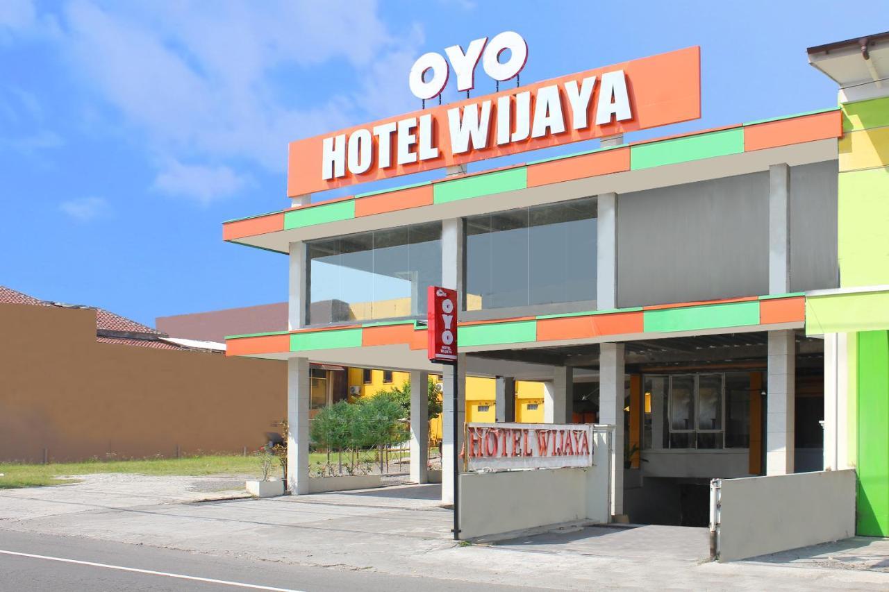 Oyo 586 Hotel Wijaya Kalasan Luaran gambar