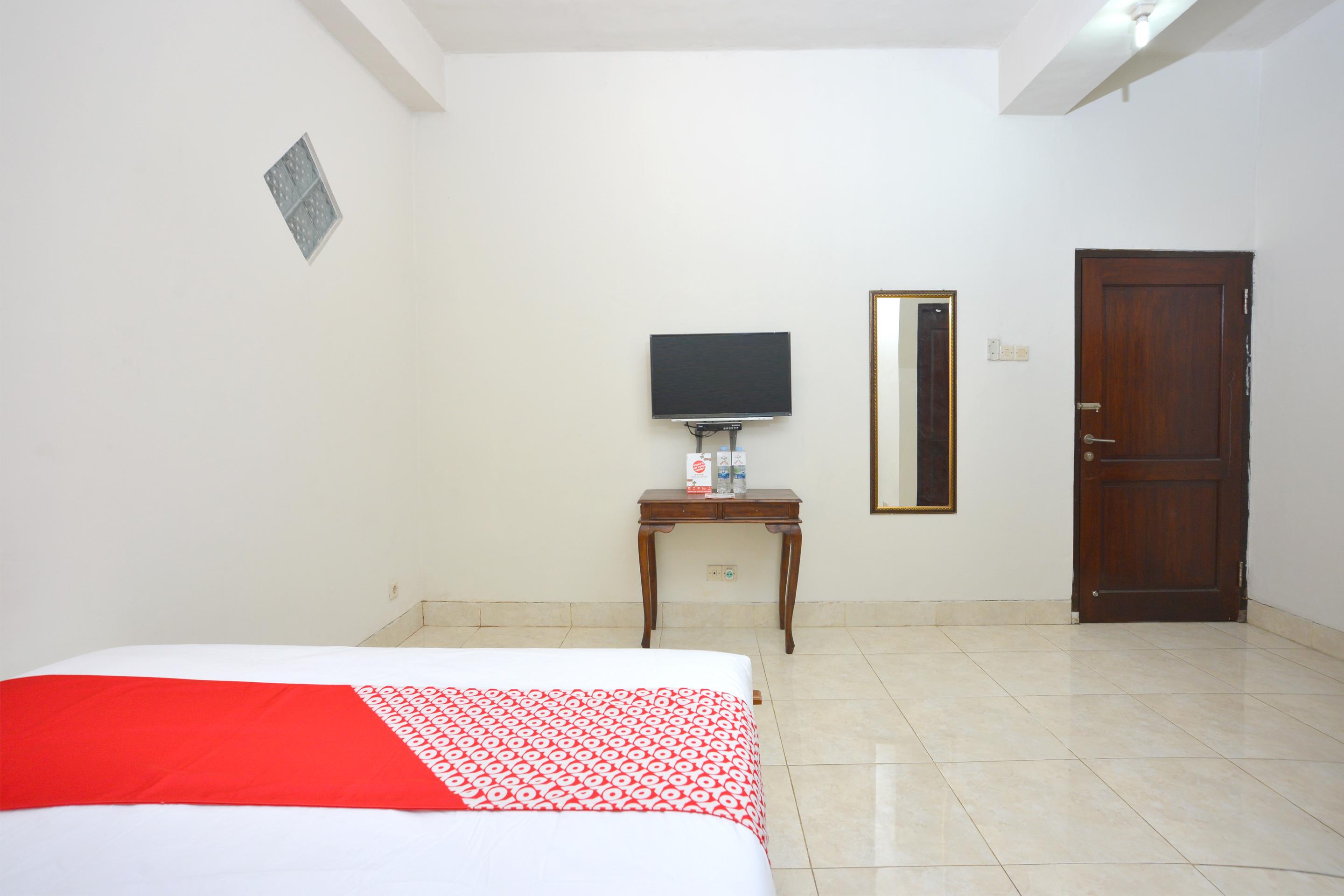 Oyo 586 Hotel Wijaya Kalasan Luaran gambar