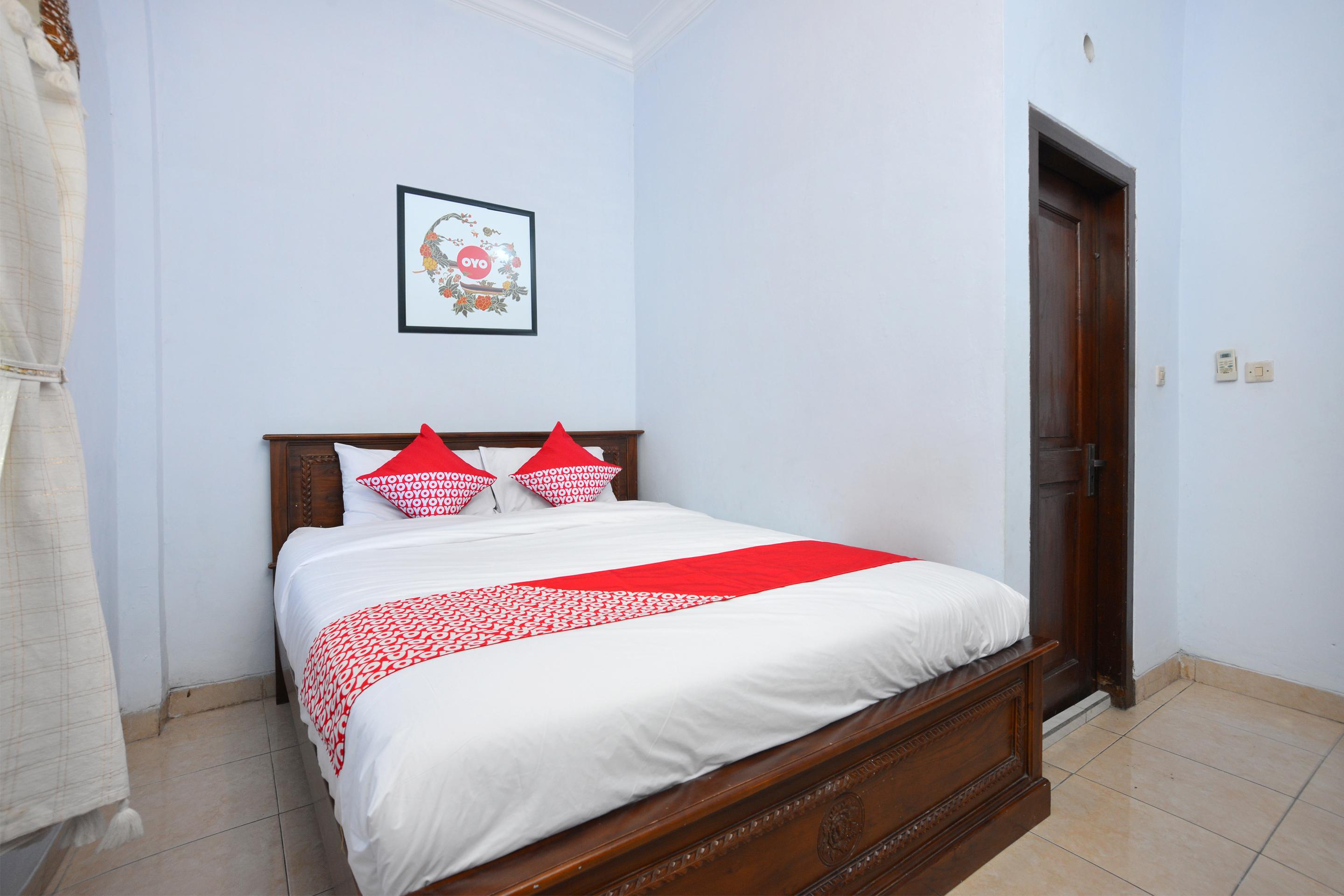 Oyo 586 Hotel Wijaya Kalasan Luaran gambar