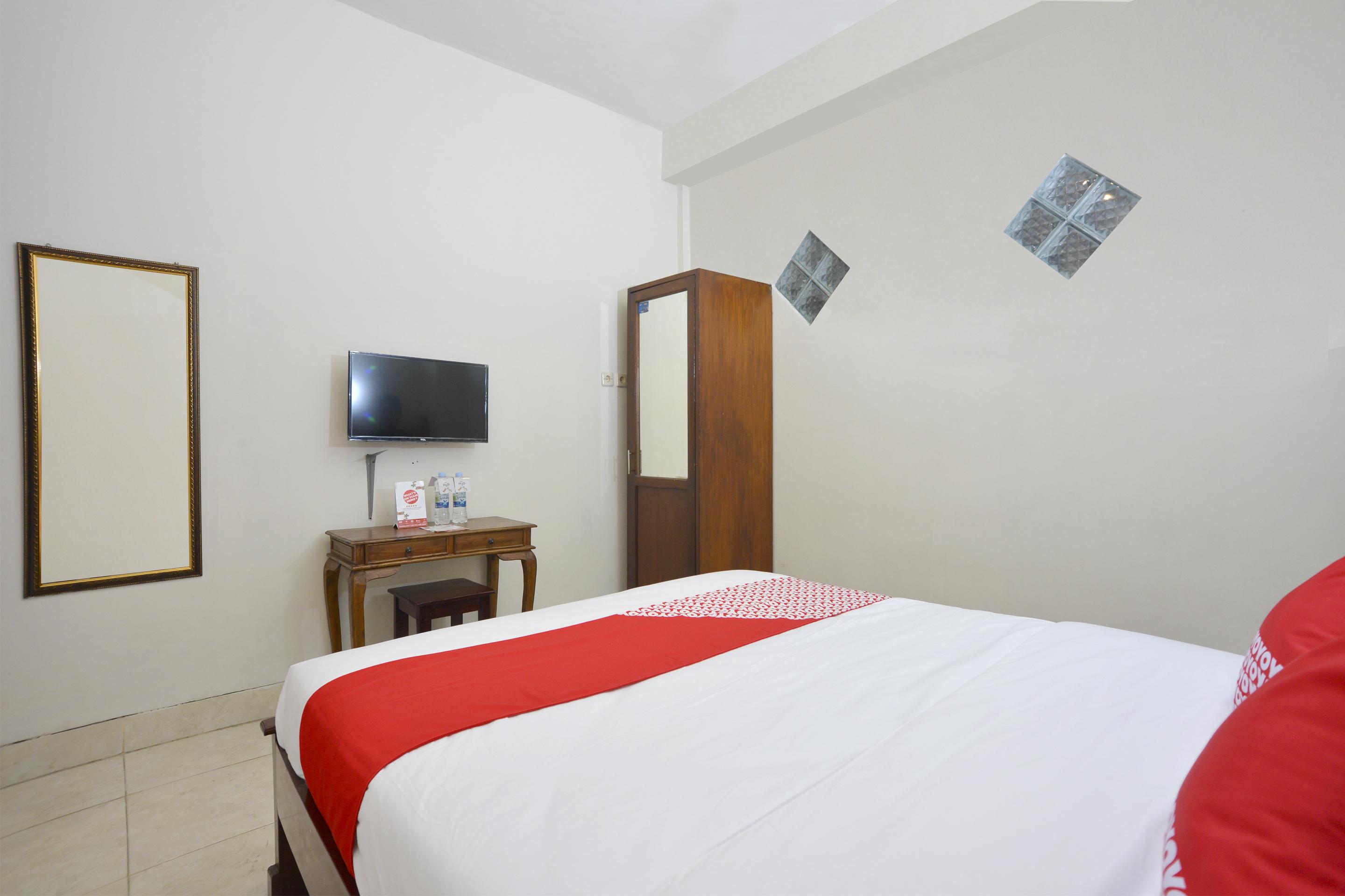 Oyo 586 Hotel Wijaya Kalasan Luaran gambar