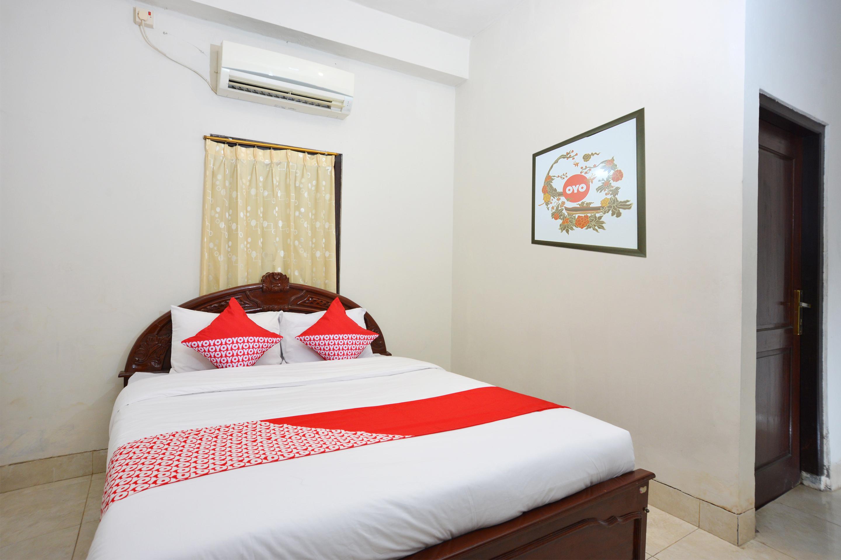 Oyo 586 Hotel Wijaya Kalasan Luaran gambar