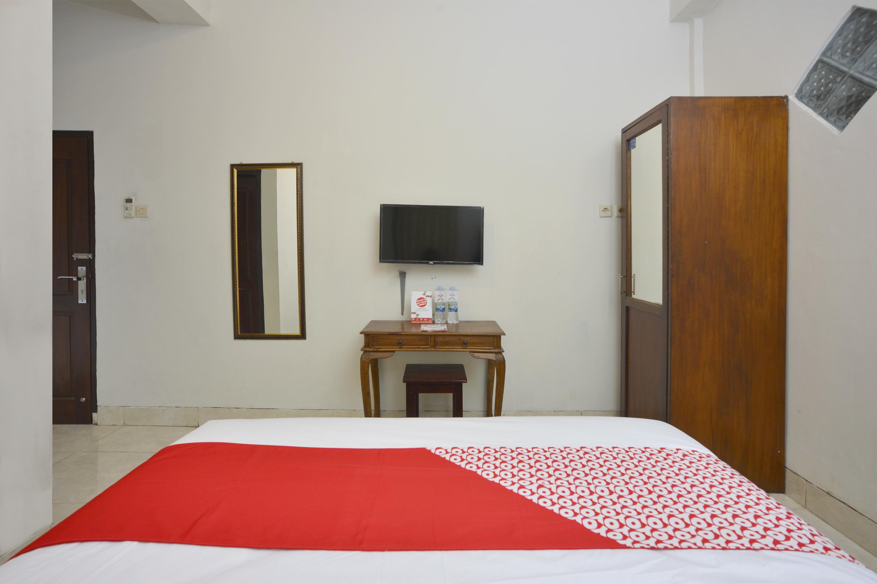 Oyo 586 Hotel Wijaya Kalasan Luaran gambar